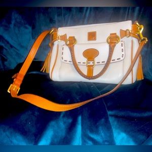 Dooney & Bourke crossbody bag